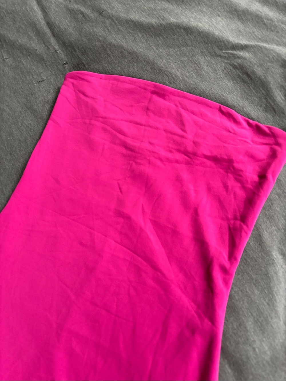 Aritzia NEW Strapless Babaton Contour Enrapture Dress in Magenta - Picture 3 of 10